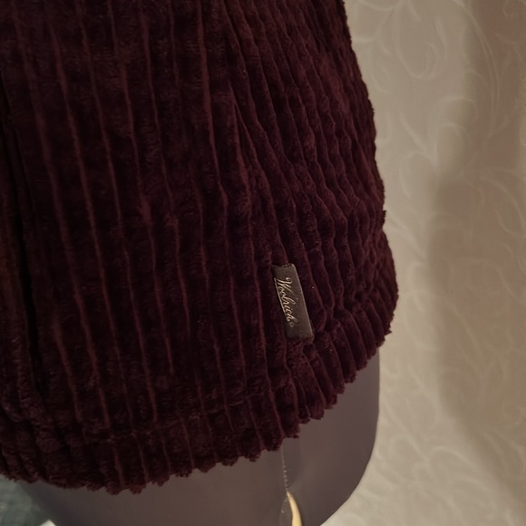 Women’s plum purple corduroy Woolrich vest size Sm - Picture 2 of 5